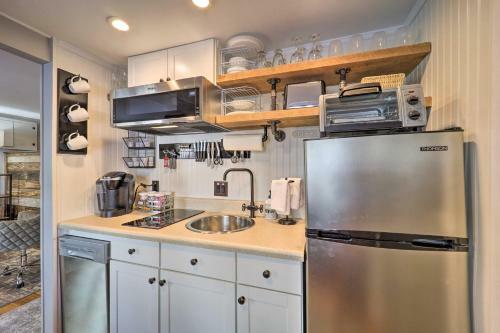 Apartamento Cozy Banner Elk Studio With Deck - 1 Mi To Ski!