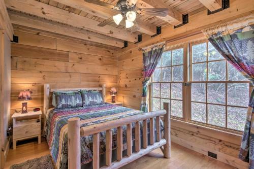 Beech Mountain Cabin W/ 180� Views - Near Hiking!