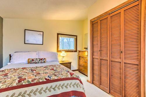 Cabin With Deck Hike And Ski The Blue Ridge Mountains