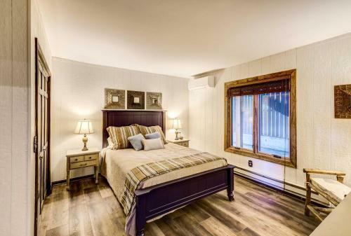 Elegant Home With Mountain Views - Near Resort!