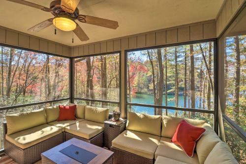Deluxe Lakefront Mtn Escape With Club Amenities