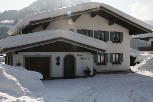 Haus Joschi