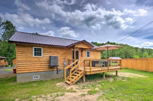 Cozy Cabin On Tuckasegee River - Near Tsali!