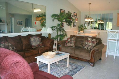2508 Villa