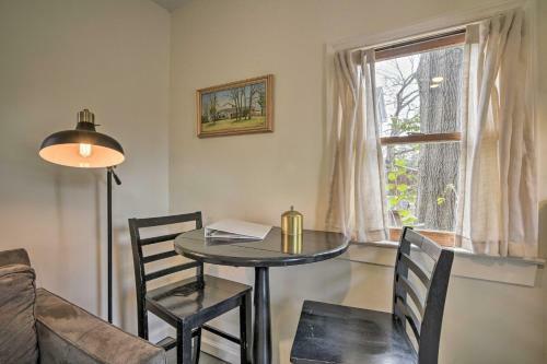 Couples Trip Carrboro Cottage Less Than 1 Mi To Carrmall!