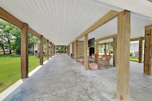 Slowin' Dune - Lavish Getaway Next To Golf & Beach Home