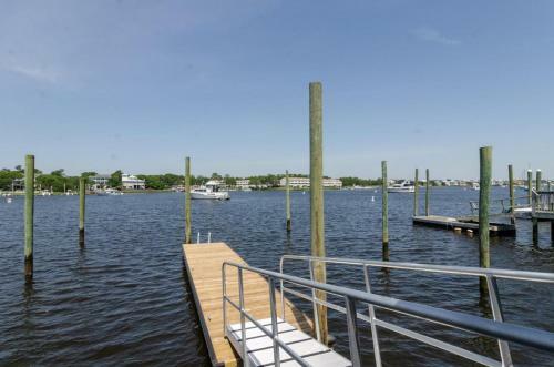 Boat Dock Bungalow