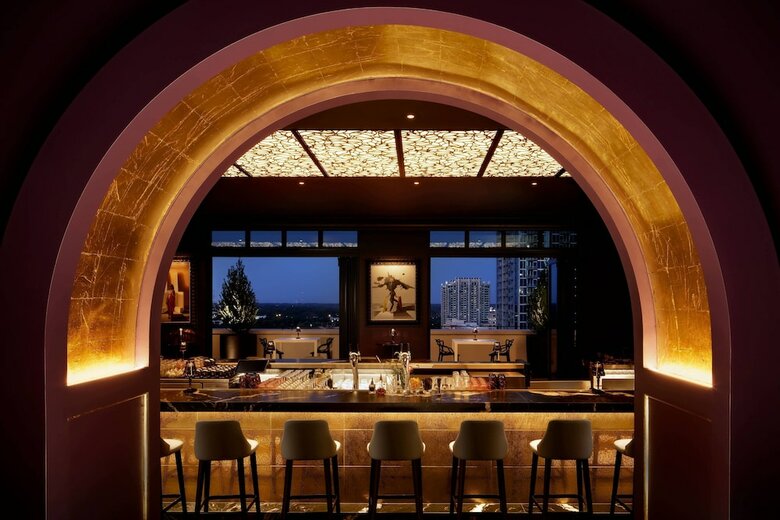 Grand Bohemian Hotel Charlotte, Autograph Collection