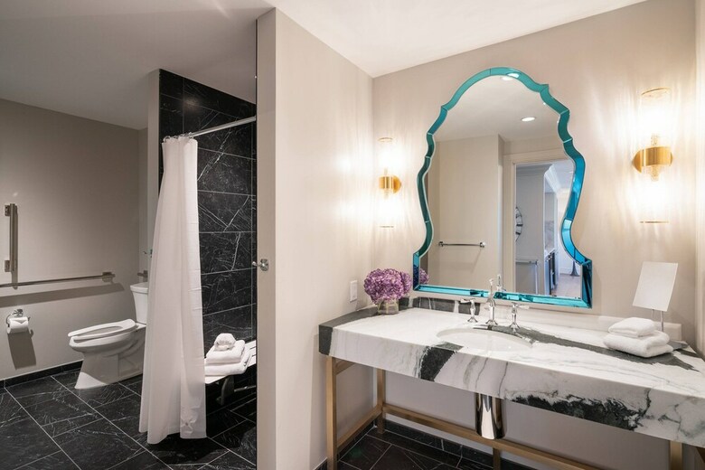 Grand Bohemian Hotel Charlotte, Autograph Collection