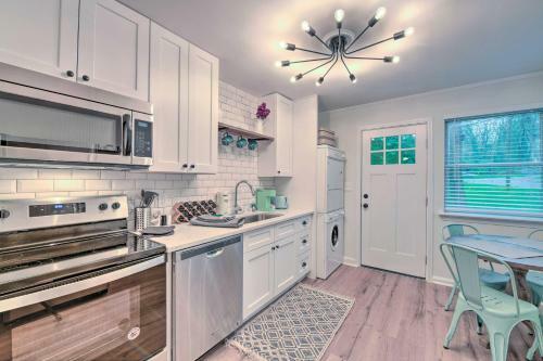 Apartamento Chic Charlotte Getaway - 5 Miles To Downtown!