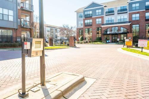 Apartamento Viagem Charlotte Modern Studio Balcony And Gym
