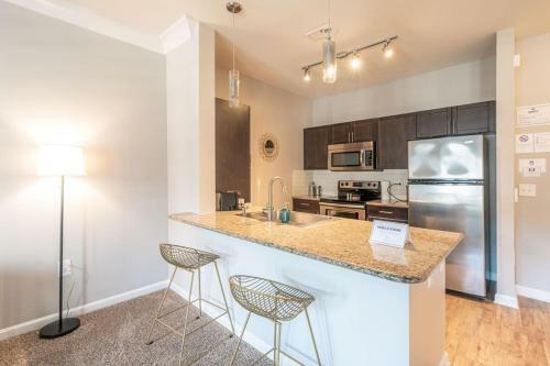 Apartamento Viagem Charlotte Modern Studio Balcony And Gym