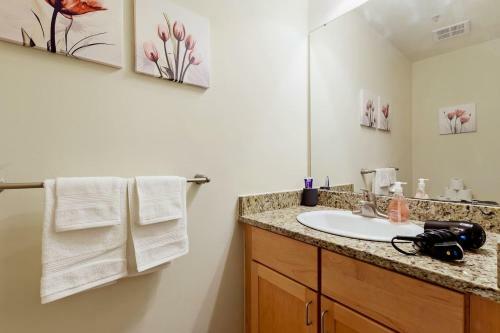 Apartamento 2br Hip Downtown Apt + Apple Tv + Wifi + Gym