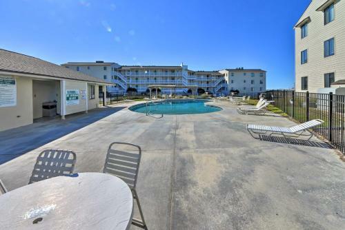 Apartamento Emerald Isle Resort-style Condo Walk To Beaches!