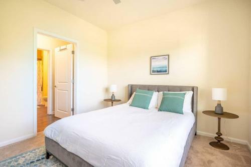 Apartamento Viagem - Durham - Vibrant 1br W/balcony