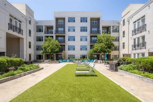Apartamento Viagem - Durham - 1br W/parking, Balcony