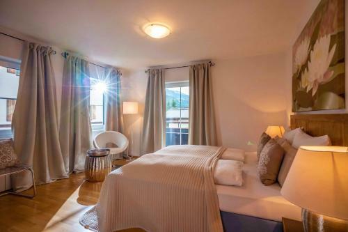 Hostal Pension Chalet Schott