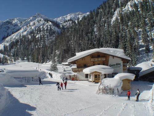 Hostal Alpengasthof Gern Alm
