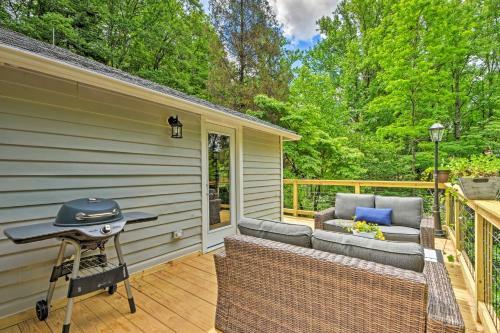 Renovated Highlands Cottage 3 Mi To Downtown!