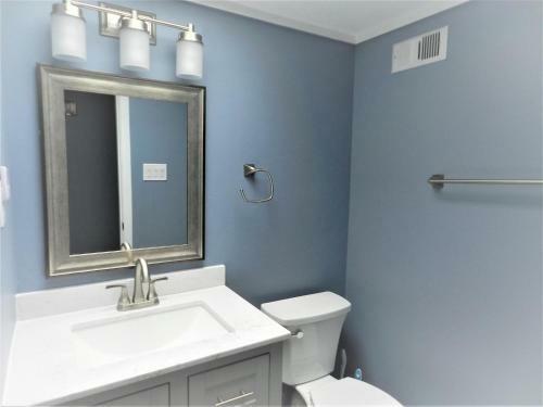 Salty Duck -- Colony By The Sea Unit 306a