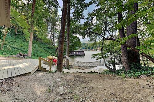 Brand-new Lakefront Retreat With Boathouse Home