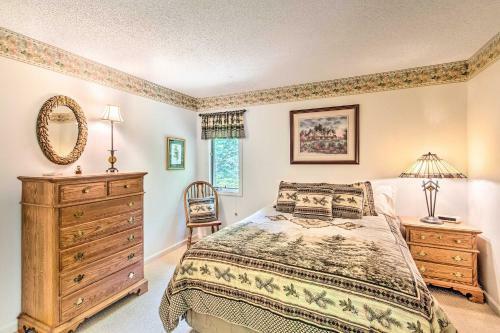 Lake Toxaway Cabin With Fire Pit - 1mi To Marina