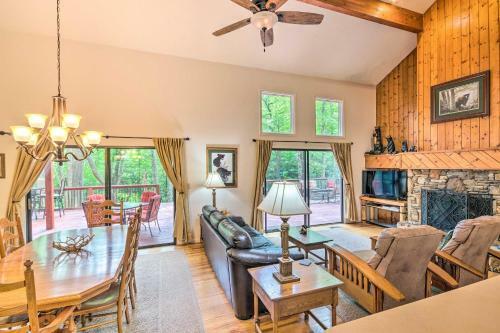 Lake Toxaway Cabin With Fire Pit - 1mi To Marina