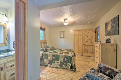 Remodeled Smokies Retreat With Fire Pit And Grill!