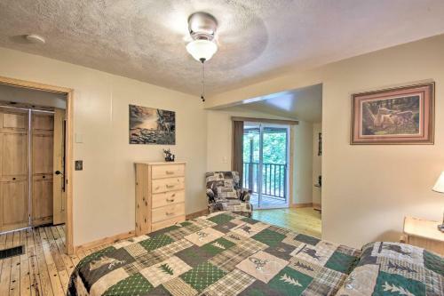 Remodeled Smokies Retreat With Fire Pit And Grill!