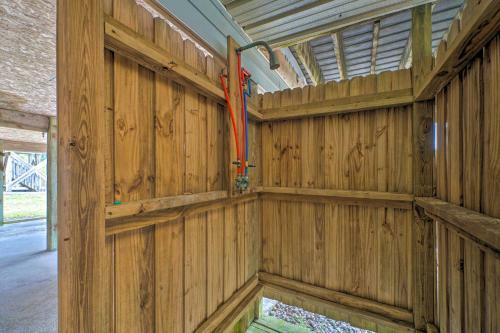 Pet-friendly Home - A Block To Oak Island Beach!