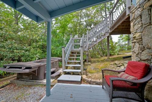Boulder Ridge Home