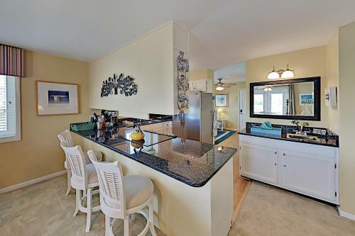 Apartamento Jinks Creek Corner Unit With Pool, 2 Blocks To Beach Condo