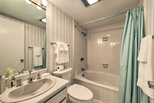 Apartamento Lakeview Condo With Resort Pool 2 Mi To Golf!