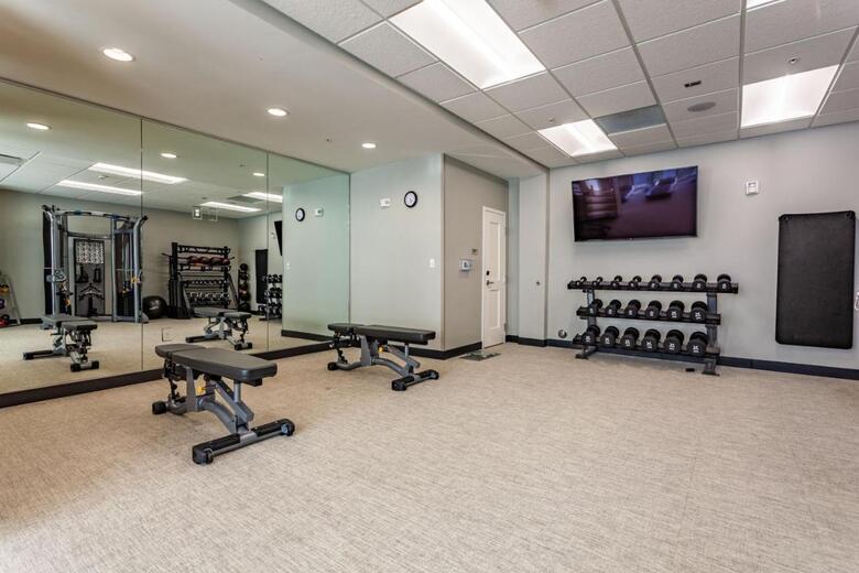 Hotel Towneplace Suites By Marriott Raleigh - University Area