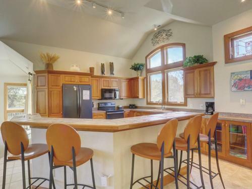 3050 - Whispering Pines