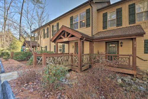 Updated Sapphire Resort Cottage, Walk To Ski Slope