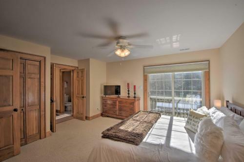 Updated Sapphire Resort Cottage, Walk To Ski Slope