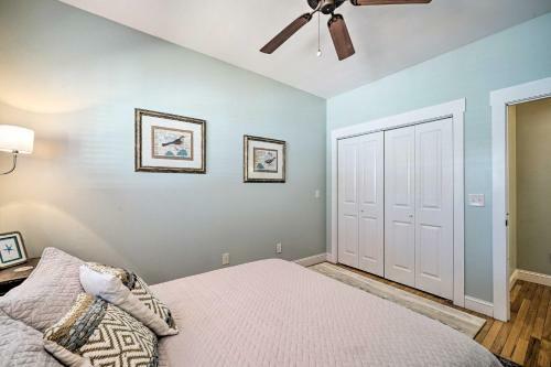 Southport Bungalow With Hot Tub And Fire Pit!