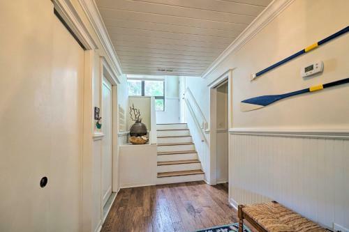 Chic Beach House Hike, Swim, Bike And Explore!