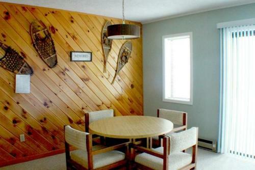 Sugar Ski & Country Club Unit 326