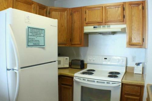Sugar Ski & Country Club Unit 326