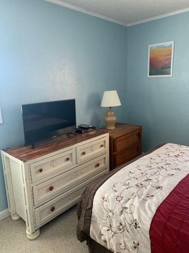 Sugar Ski & Country Club Unit 326