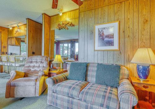 Skyleaf Villa 801