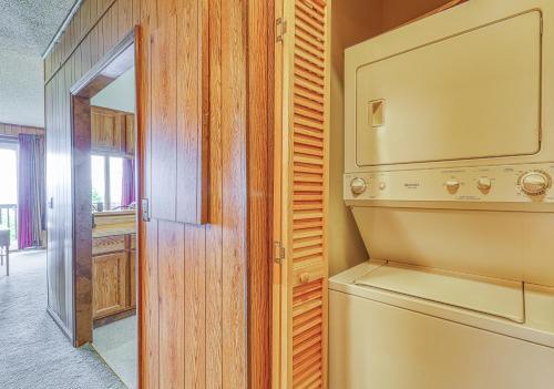 Skyleaf Villa 801