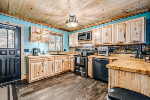 Cozy Cabin