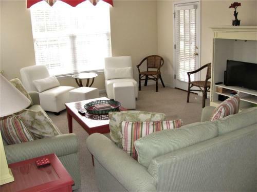 Sandpiper Pet Friendly Villa's By Sloane Realty Vacations