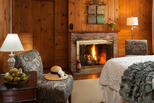Posada 1906 Pine Crest Inn