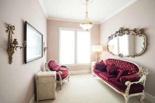 Lions Gate B&B