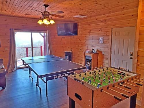 Daze Off Cabin Cabin
