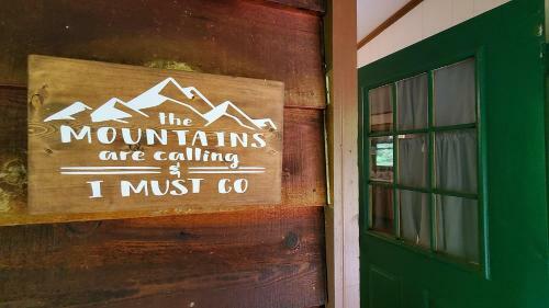 Spy Rock Cabin Cabin